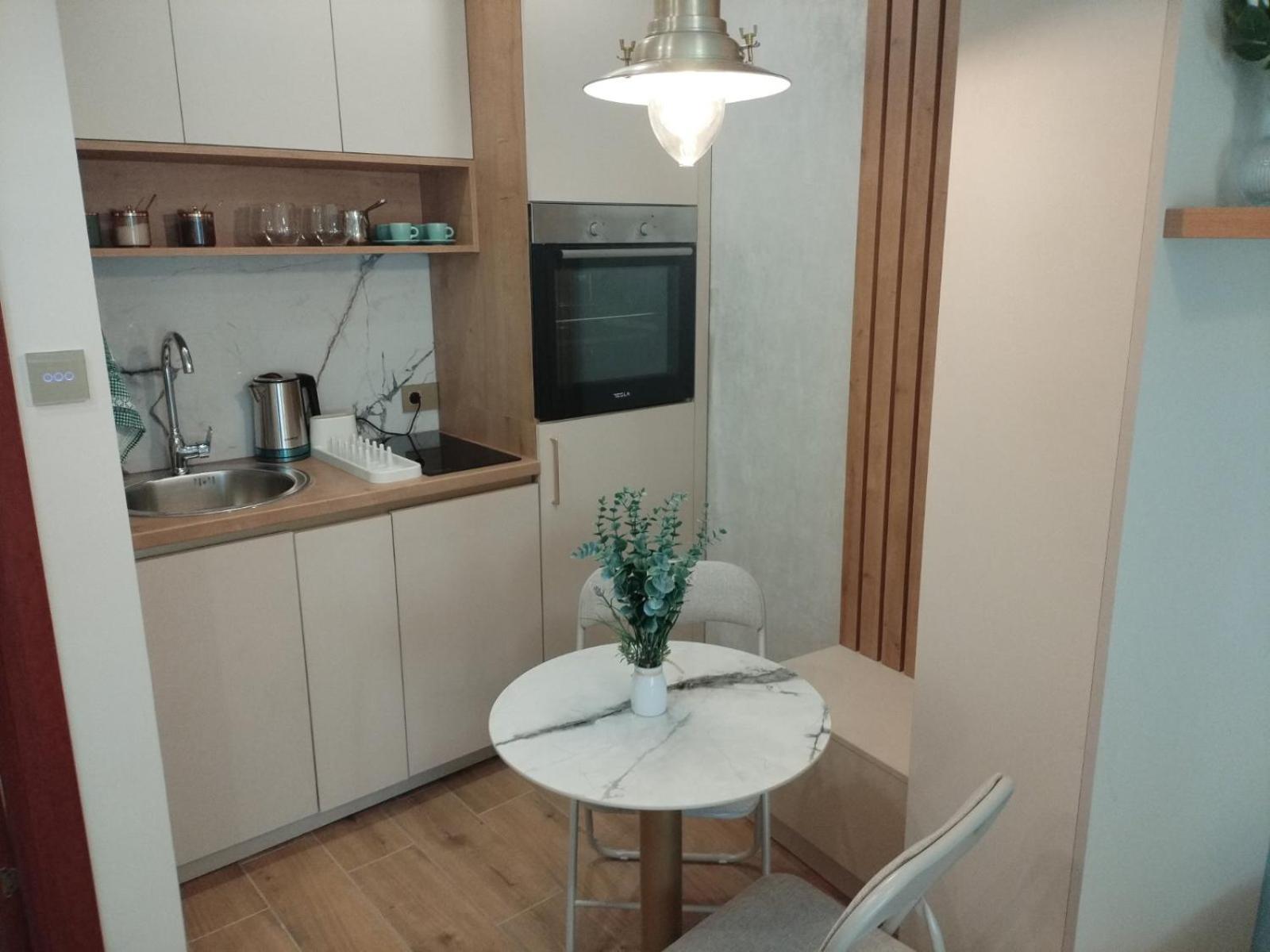 Apartment Centrum - Free Private Parking Novi Sad Exterior photo