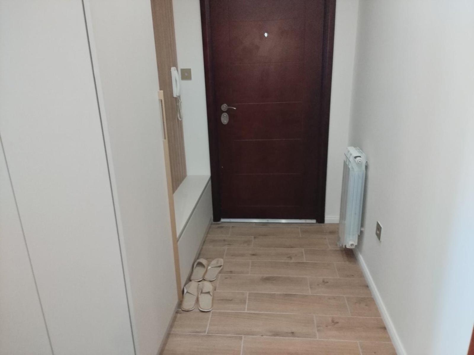 Apartment Centrum - Free Private Parking Novi Sad Exterior photo