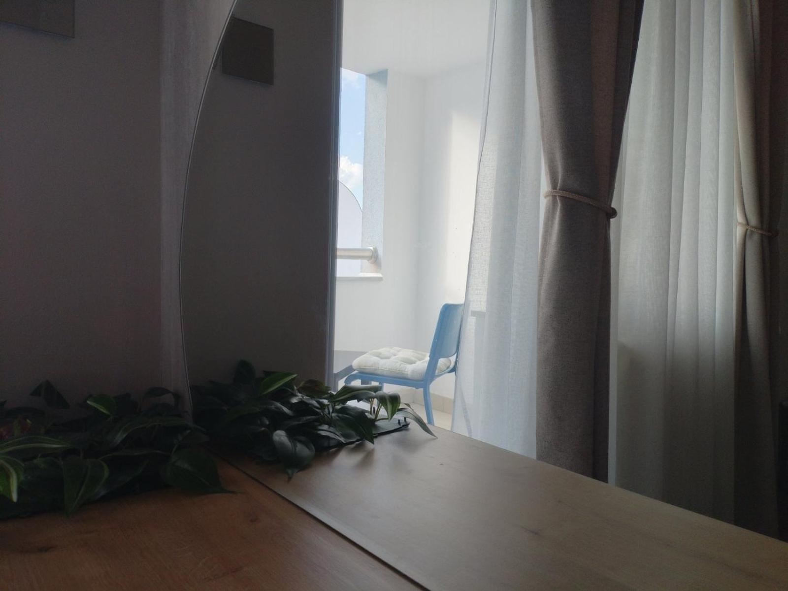 Apartment Centrum - Free Private Parking Novi Sad Exterior photo
