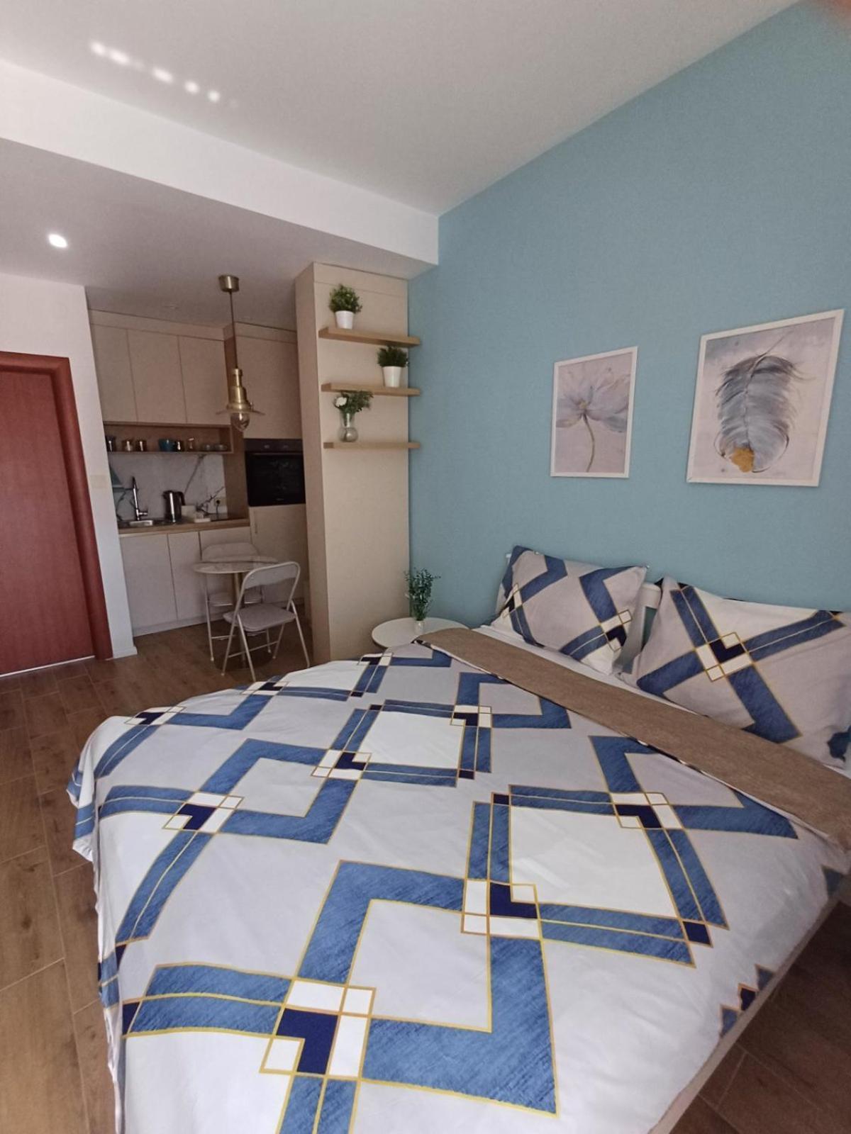 Apartment Centrum - Free Private Parking Novi Sad Exterior photo